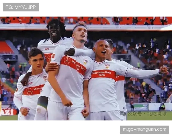 斯图加特主场强势，米特尔施泰特传中成进攻利器